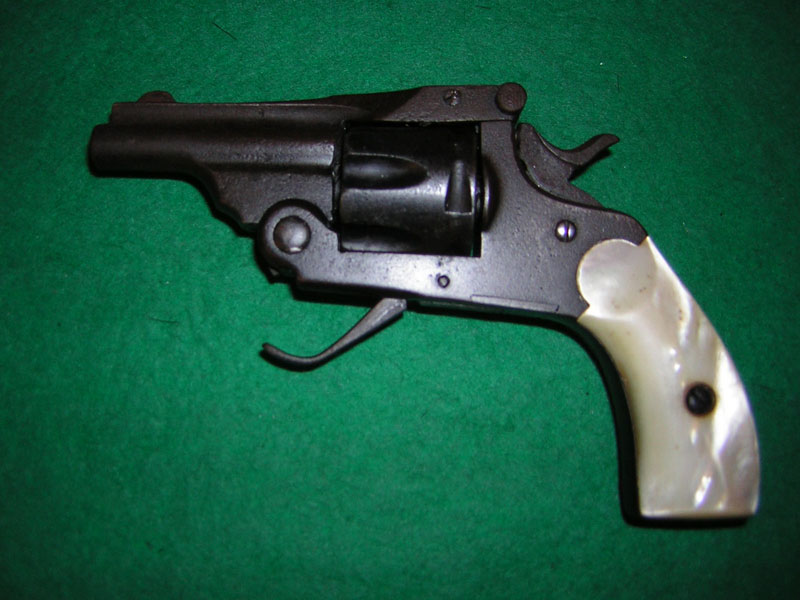 Revolver calibro 6mm